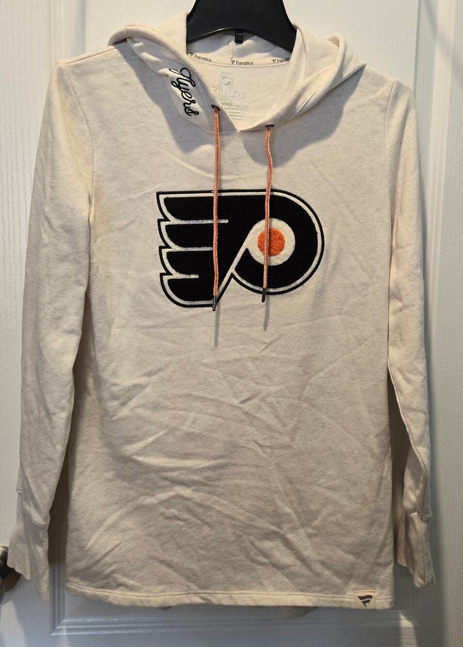 Philadelphia Flyers Fanatics Women's sz S Pullover Hoodie Oatmeal
